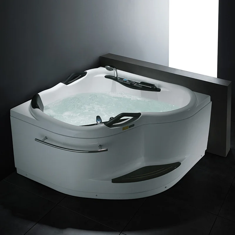 A305 Massage Bathtub