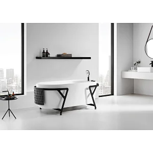 Free standing bathtub M901