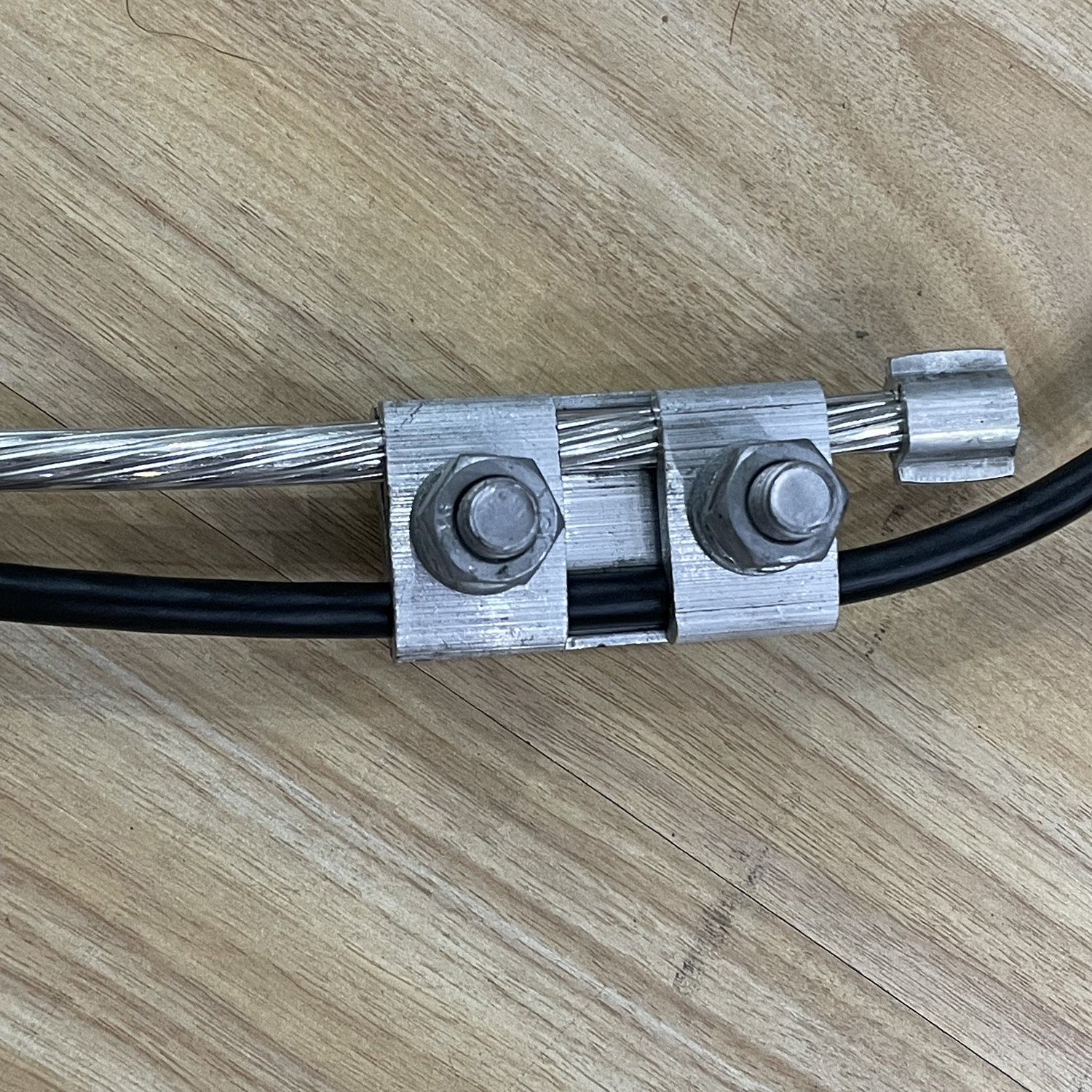 OPGW Suspension Clamp Assembly Assy Dead-end Clamp for 36Fiber Tension Set