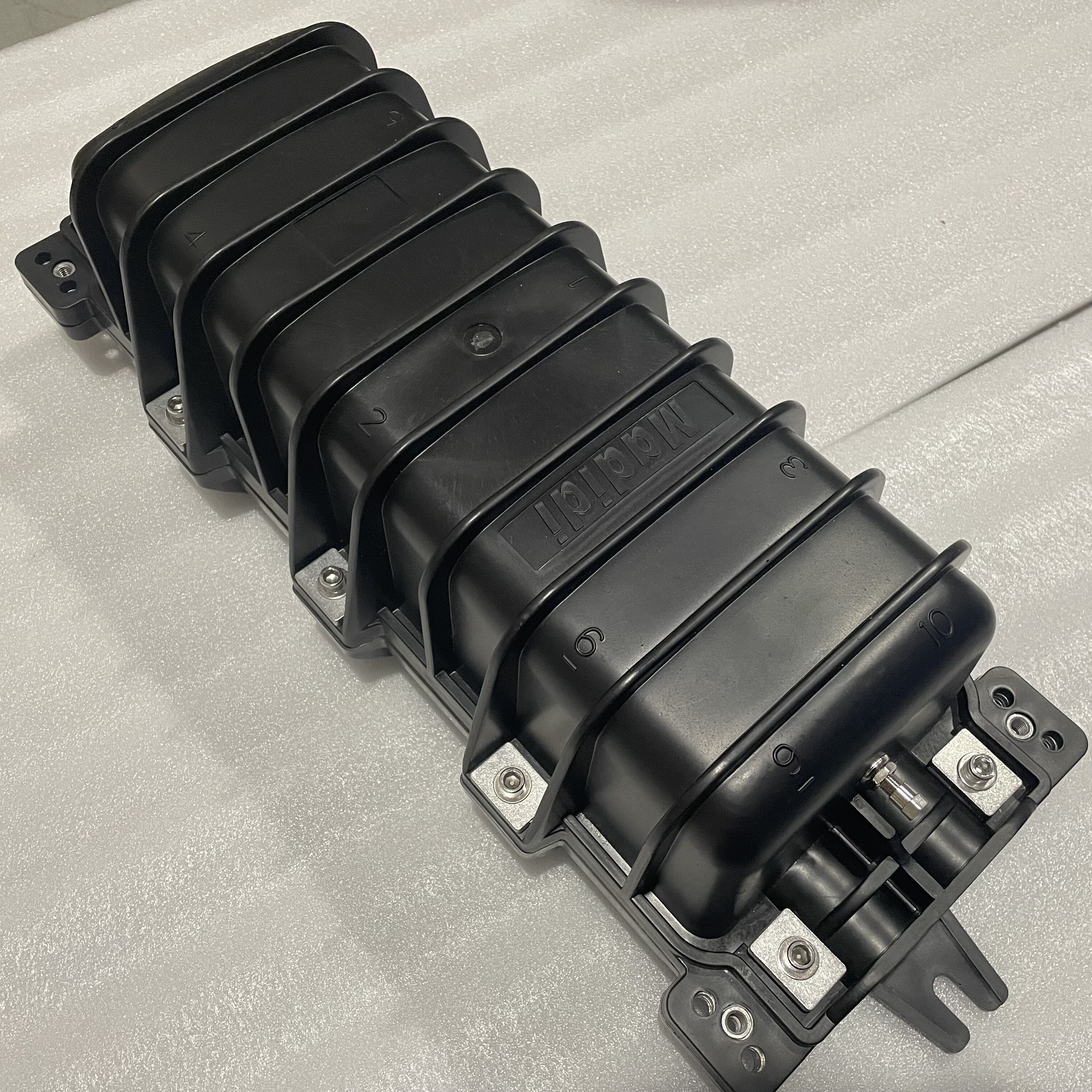 72~144 Core 2 in 2 out Horizontal Type IP67 fosc Fiber Optic In line Splice Closure With Air Valve