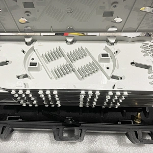 72~144 Core 2 in 2 out Horizontal Type IP67 fosc Fiber Optic In line Splice Closure With Air Valve