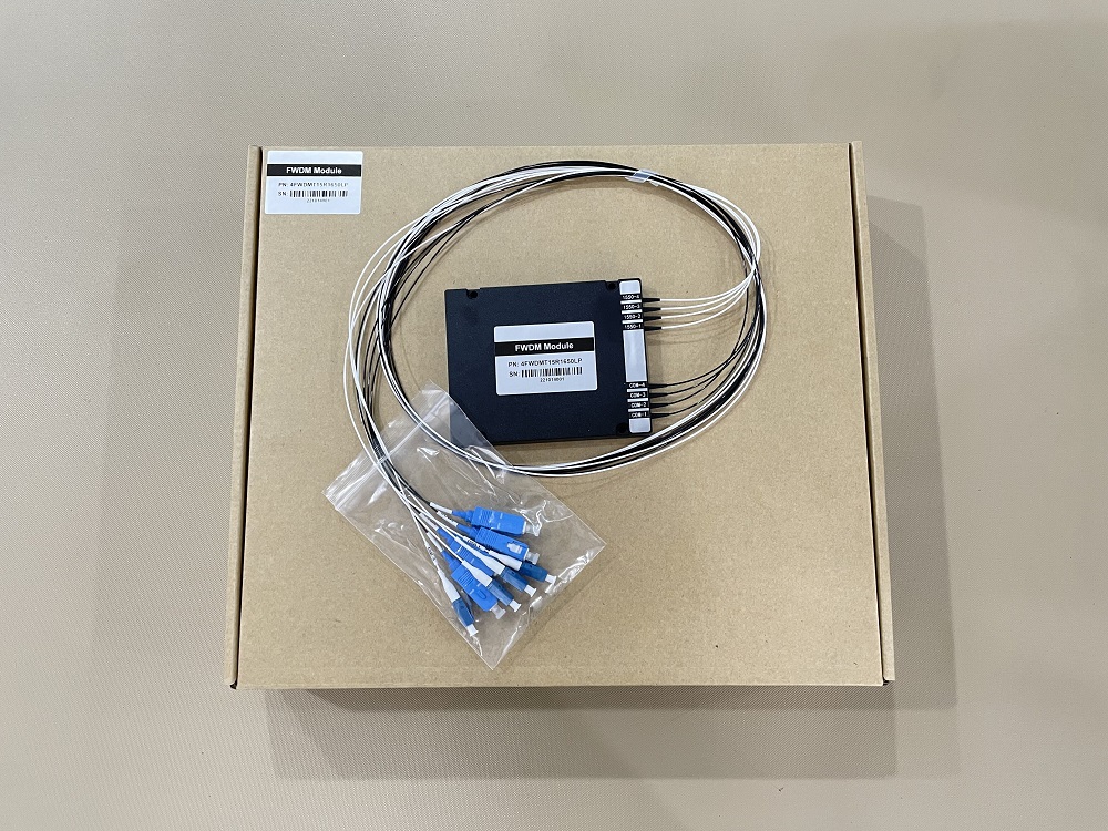 SC UPC LC UPC G657A1 0.9mm cable 4x4 Channel Fwdm Splitter Fiber Module Optic Equipment FWDM