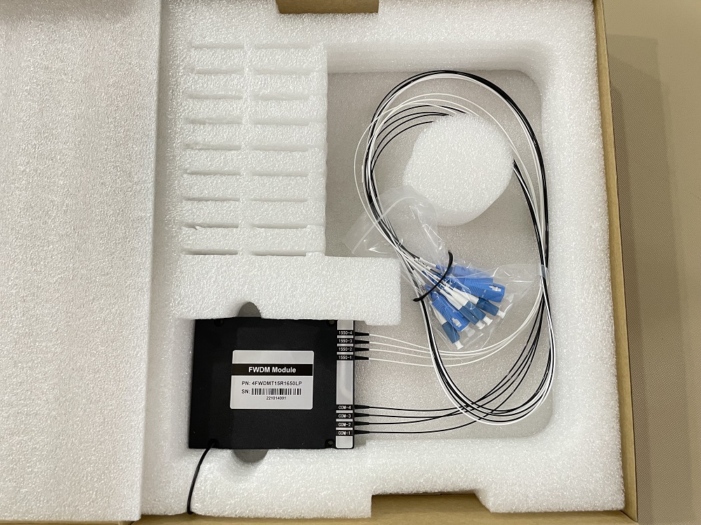 SC UPC LC UPC G657A1 0.9mm cable 4x4 Channel Fwdm Splitter Fiber Module Optic Equipment FWDM
