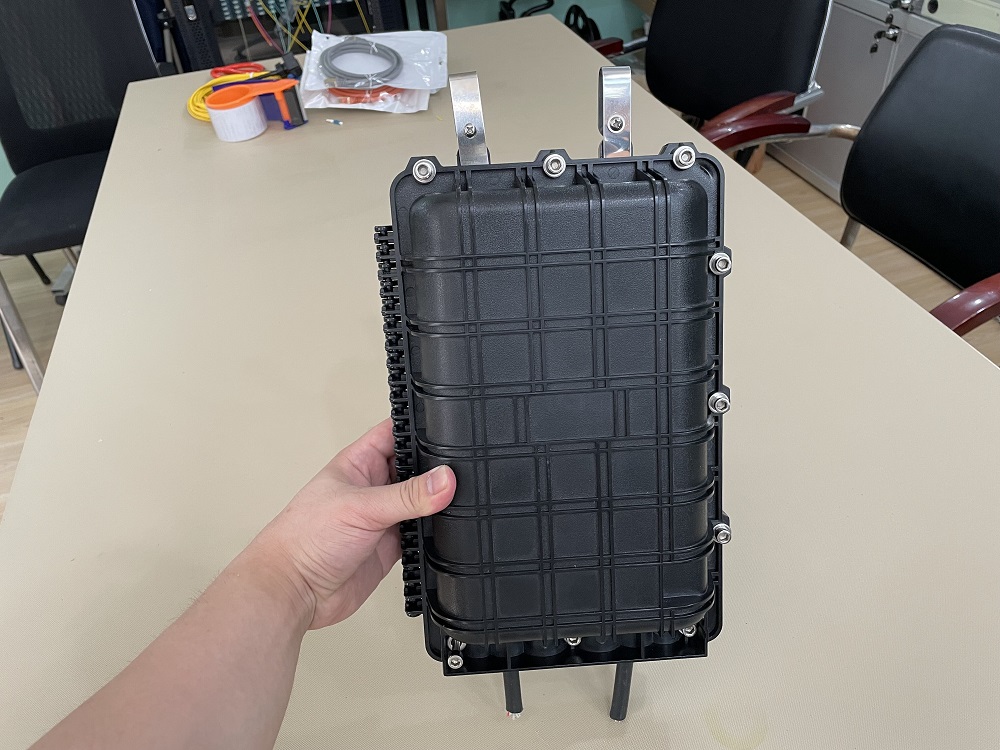IP68 Waterproof 48 core ftth fiber optic splice closure price optical fiber optic joint enclosure junction box with PLC