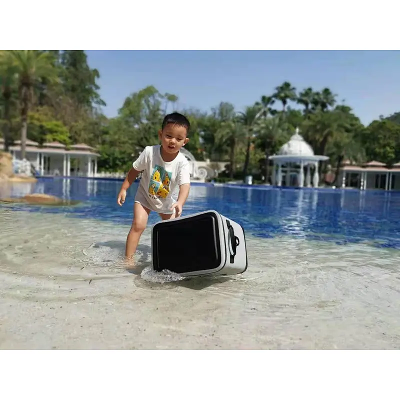 Ztarx Waterproof Solar&USB Charging Multifunctional Cooler Bag  with Bluetooth Speaker& LED Lights& Power Bank