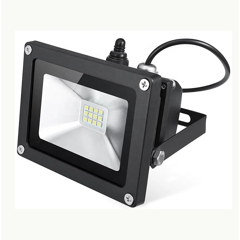 Flyinglighting Energy Saving 6w Outdoor Lamp Solar Led Flood Light With Smart On/off Switch Button