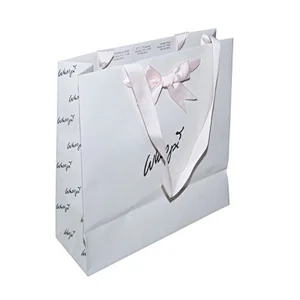 Production Customized wholesale cheap white artpaperboard shopping paper bag