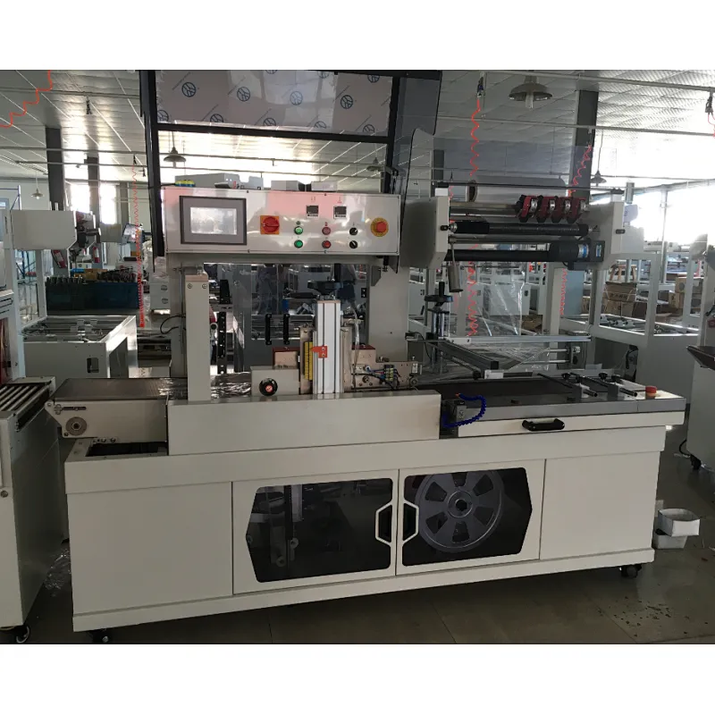 Automatic side sealing machine and heat shrink wrapping machine