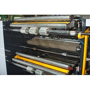 Automatic High Speed Self-adhesive Label Paper Rolls Slitter Rewinder Machine