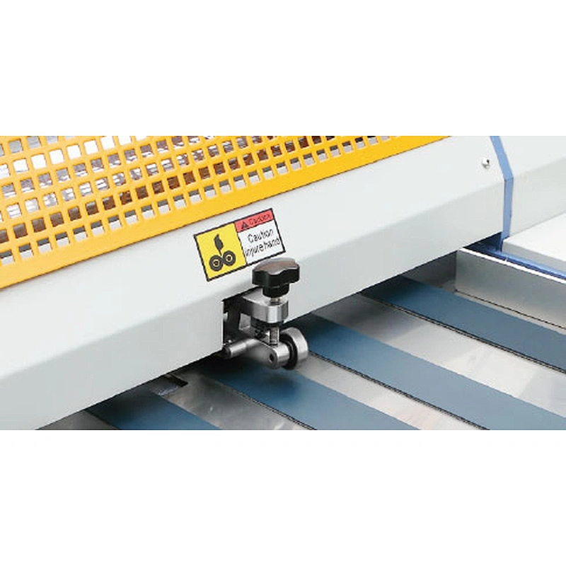SFML-520 Hot Selling Semi-automatic Thermal Film Paper Laminating Machine