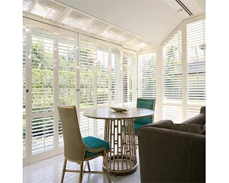 White Window basswood Folding Interior Plantation Shutters