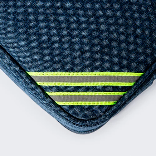 carrying travel bag