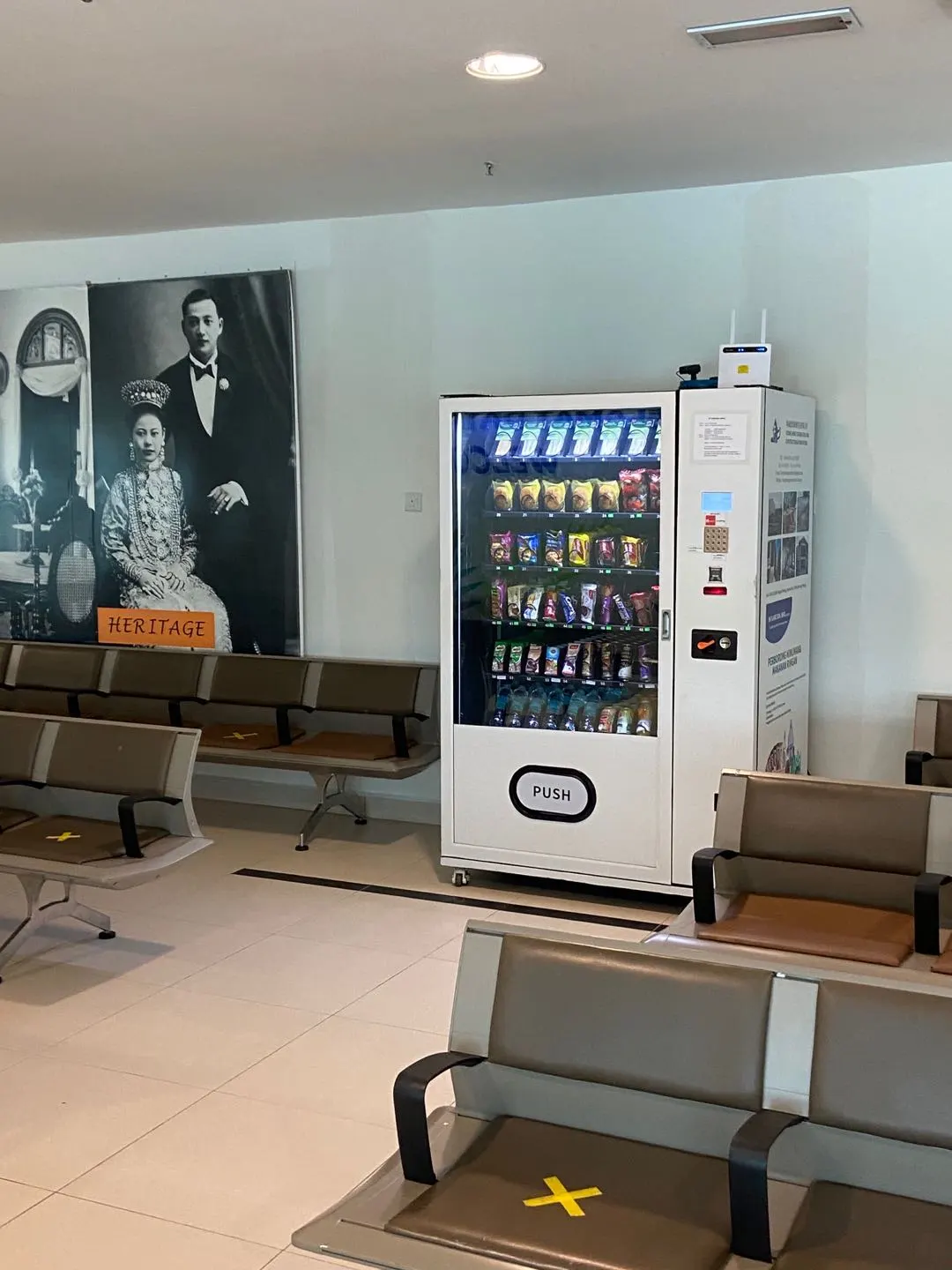 snacks for vending machines with smart system