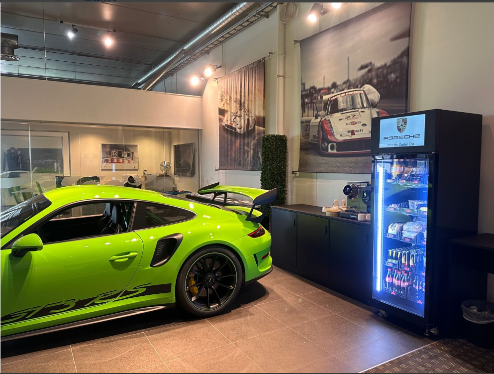 meal vending machine in Porsche