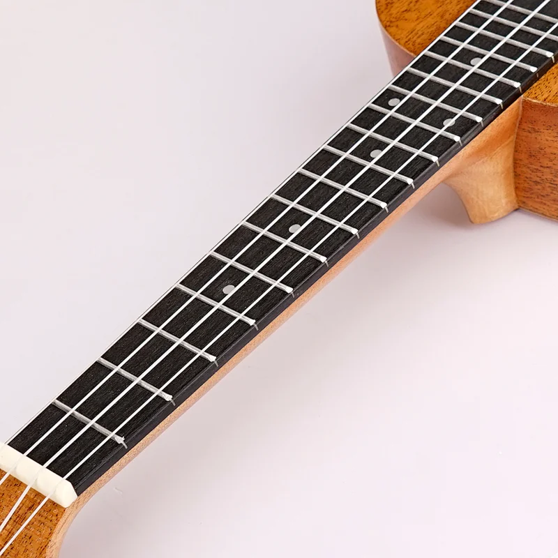 China Gecko Musical Instrument High Quality Comfortable 23 inch Acoustic Ukulele