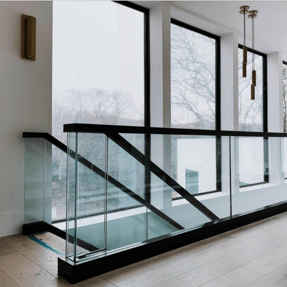 custom aluminum glass balcony railings