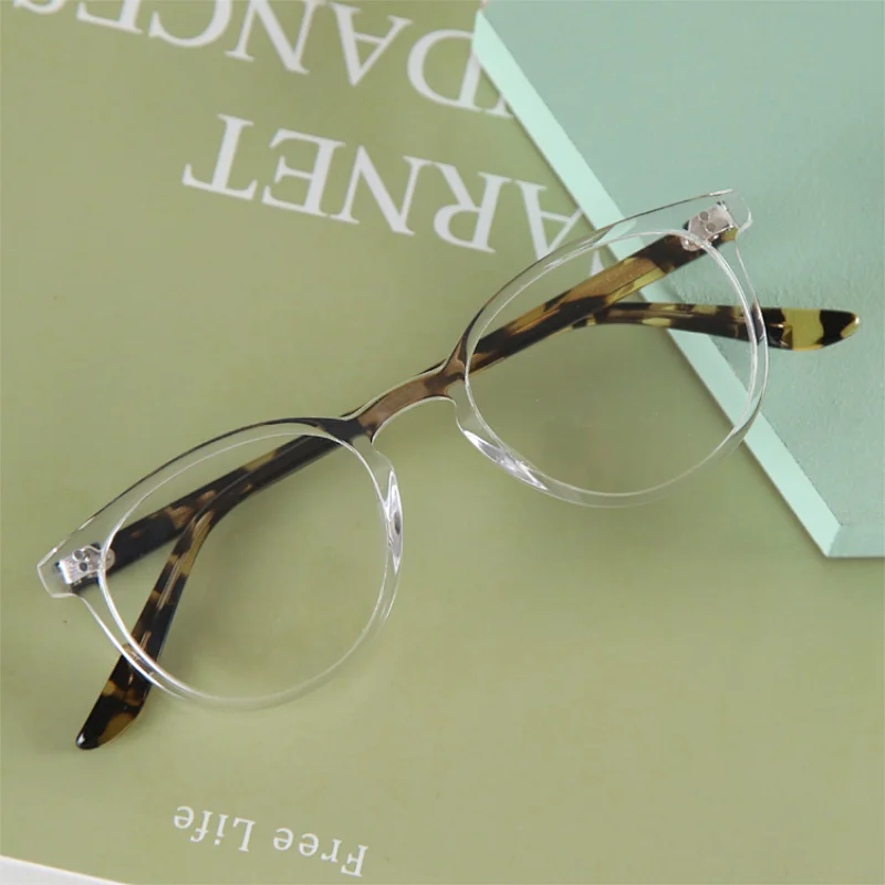 Trendy Eyeglasses For Women