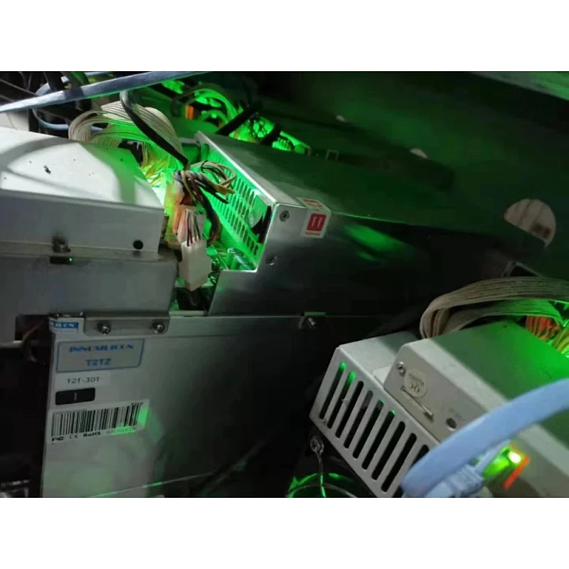 Miner Innosilicon T2t 30th/S Wholesale Price Asic Miners T2tz 30t Blockchain Bitcoin Mining Machine
