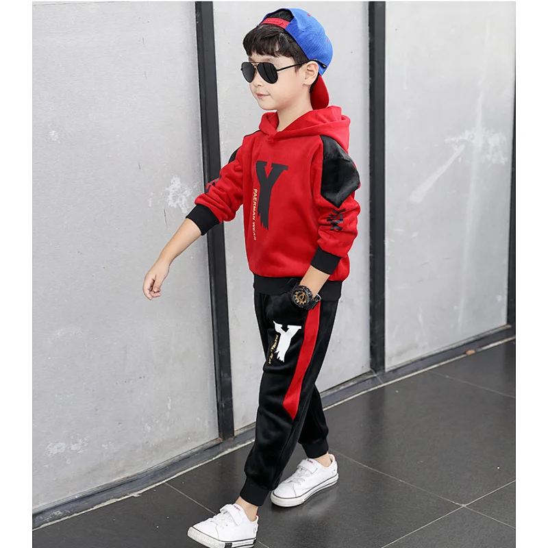 Children clothing with free samples