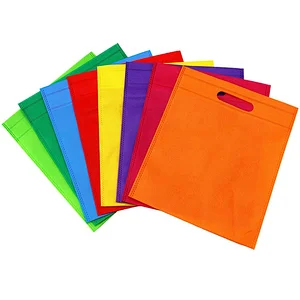 Promotional factory price children party gift d cut non woven bags with handle