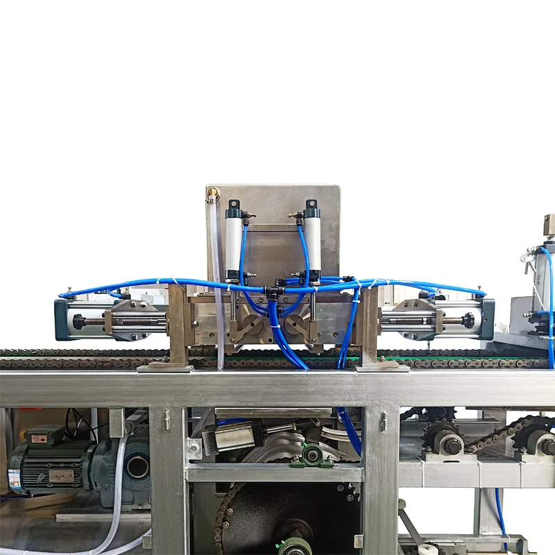 Q112 Fully Automatic Chocolate Moulding Machine