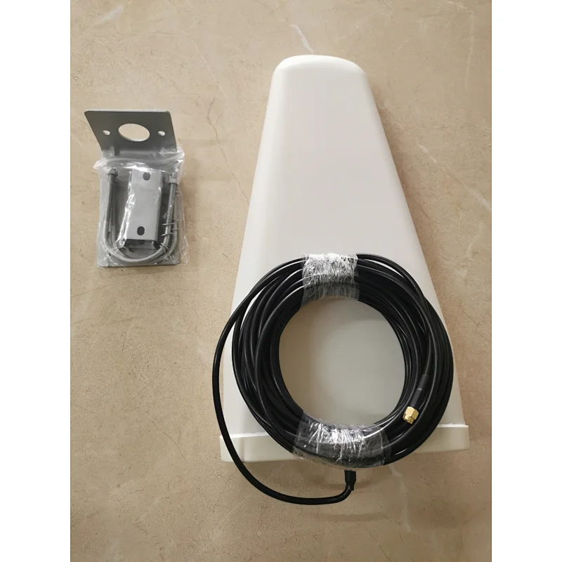 长距离698-2700Mhz 11dBi户外4g对数周期天线