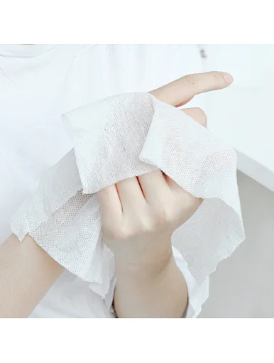 Disposable cotton compression towel, white, round, absorbent, put into water for use, small size, convenient to carry, sanitary and convenient, customized card
