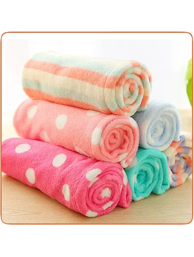 Multi-colored microfiber hair drying wrap absorbent towels