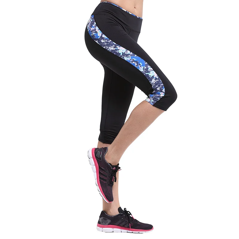 wholesale slim capri flare athletic pants customized logo apparel for women