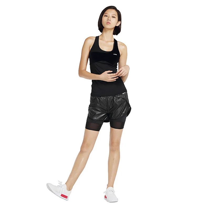 Womens factory designed running 2 in 1 short dry fit gym active wear with black inner short