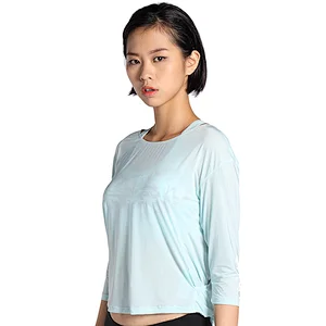 Women sexy factory OEM Light weight breathable yoga sport wear  dry fit activewear loose t shirt