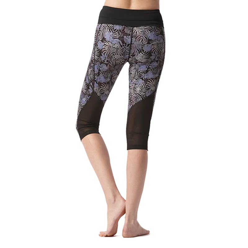 Hot sales custom printed half tight leggings gym fitness sports yoga brown leggings