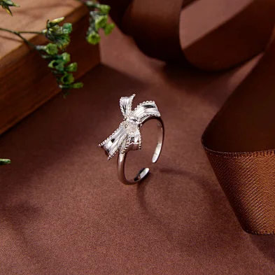 silver pinky ring