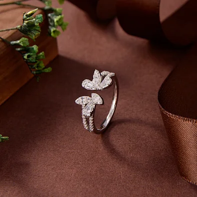 silver nose ring