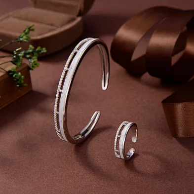 Blossom CS Jewelry Bangle-BR1X009650