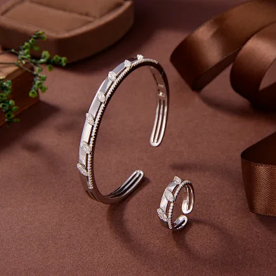 Blossom CS Jewelry Bangle-BR1X009071