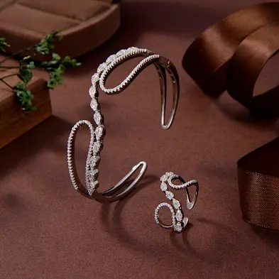 Blossom CS Jewelry Bangle-BR1X009605