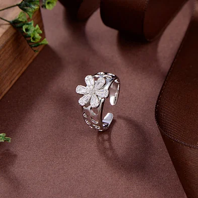 men silver ring