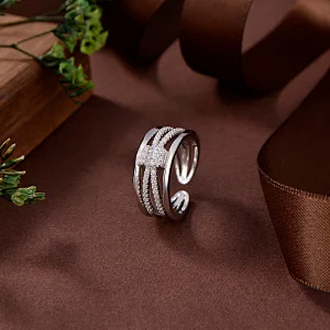 silver leaf ring