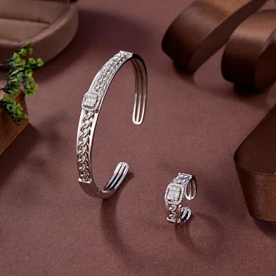 Blossom CS Jewelry Bangle-01BR1S010464