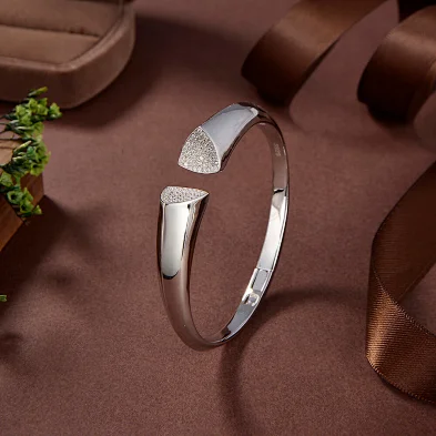 Blossom CS Jewelry Bangle-01BG1S011360