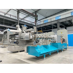 Double-screw machine