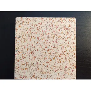 Rectangle or round coffee tables