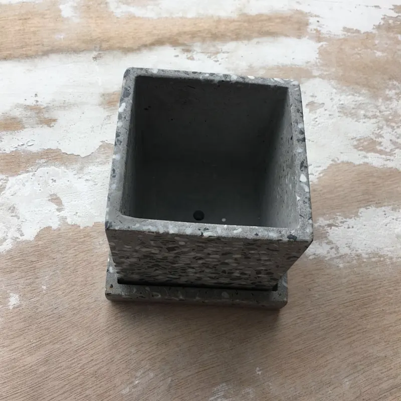Flower Pots Set