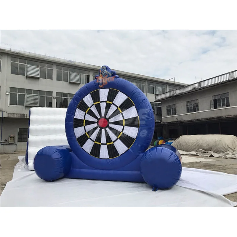 Super Cool Competitive Price  4m 5m(H) Airtight Pump 0.65mm PVC Can Logo With Balls Inflatable Dart Board