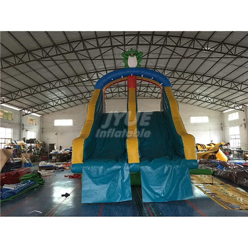 Mini Size Frog Inflatable Pool Slide For Inground Swimming Pools