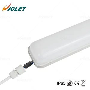 IP65 IK08 Tri Proof LED Batten Light Fit for Warehouse Shopping Mall
