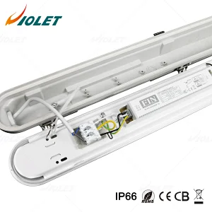 IP66 IK08 Tri Proof LED Batten Light with PC Housing Fit for Warehouse Supermarket