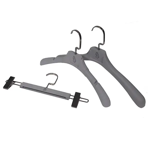YT grey color wholesale plastic clothes hanger top plastic hanger with pants clips hanger