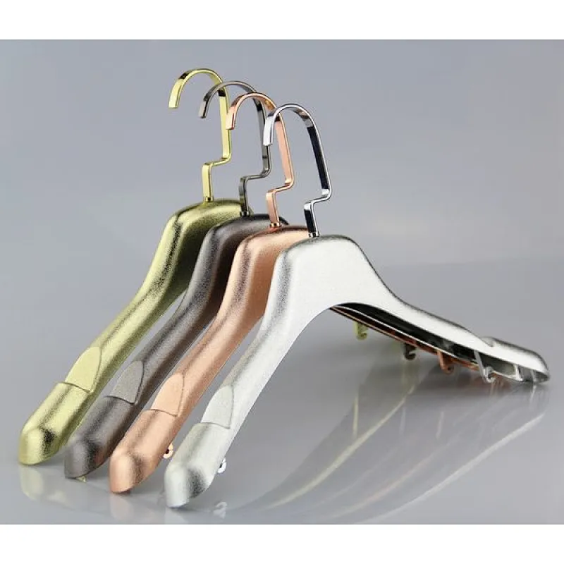 YT shiny gold color plastic hanger for bridal dress